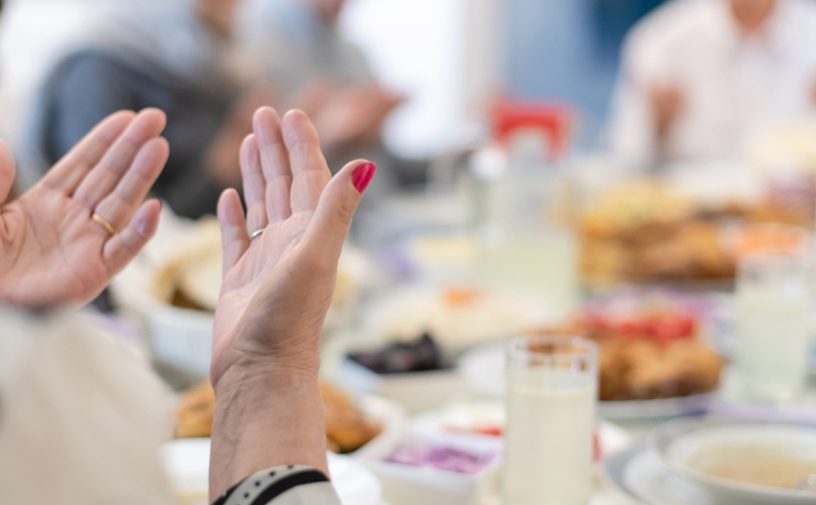 عبارات عن العيد مع الأهل