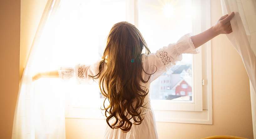 خطوات بسيطة في ديكور المنزل لإدخال الضوء