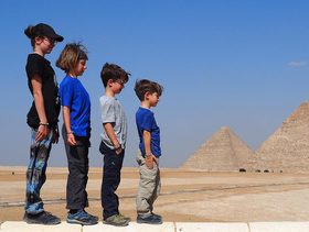 مصدر الصورة: صفحة العائلة الكندية الرسمية على فايسبوك