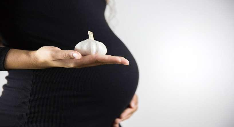 تأثير تناول الحامل للثوم