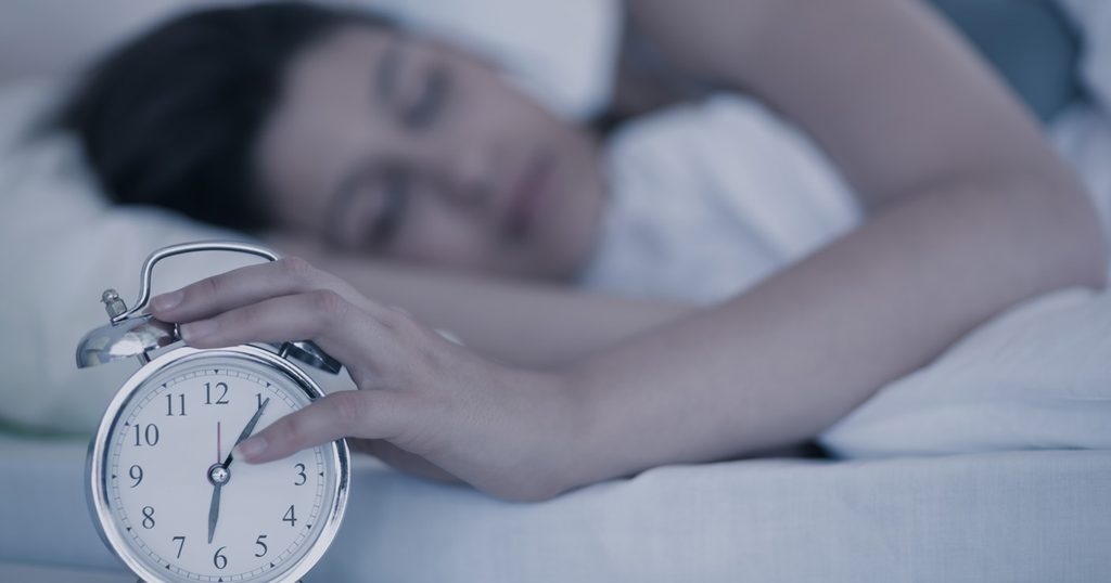 تعرفي على العادة التي تجعلك مستيقظة لوقت طويل