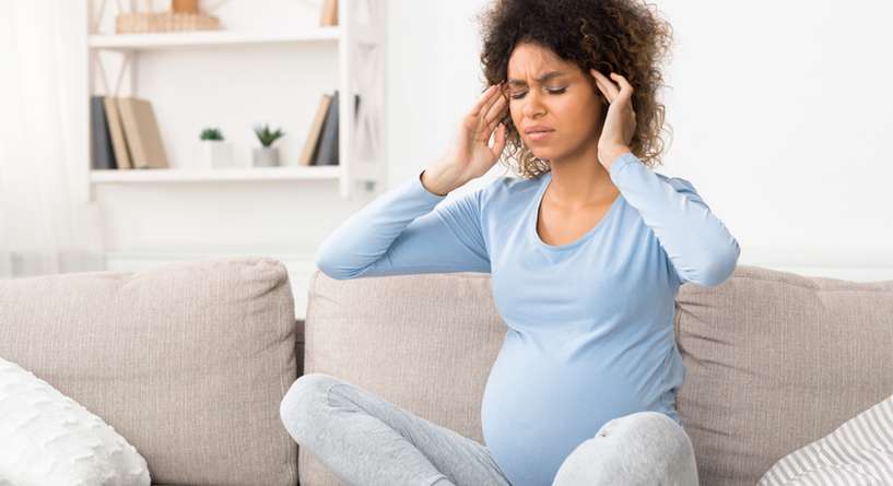 متى تبدأ أعراض الحمل بالظهور قبل الدورة الشهرية؟