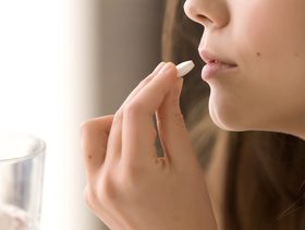 متى يبدأ مفعول حبوب بريمولوت؟