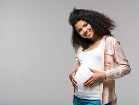 كيف اعرف اني حامل عن طريق البطن