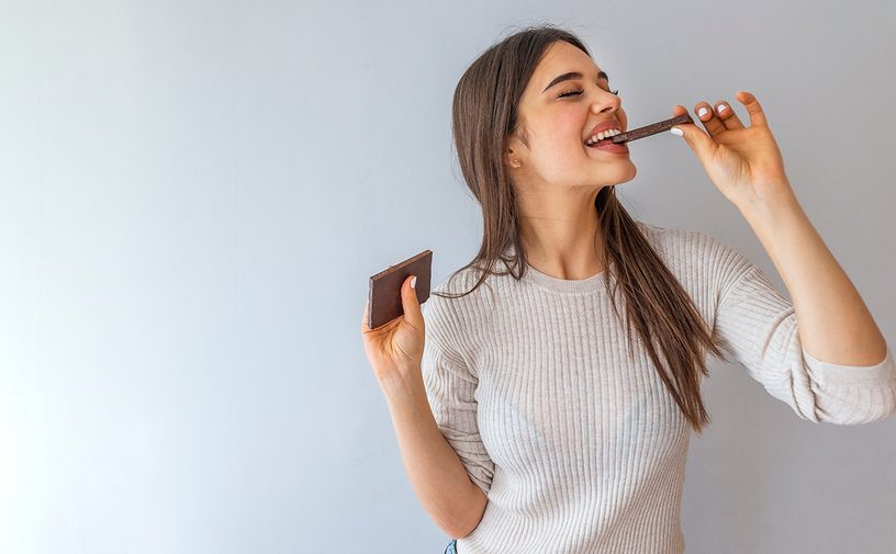 سبب تناول الشوكولاته في حالات التوتر