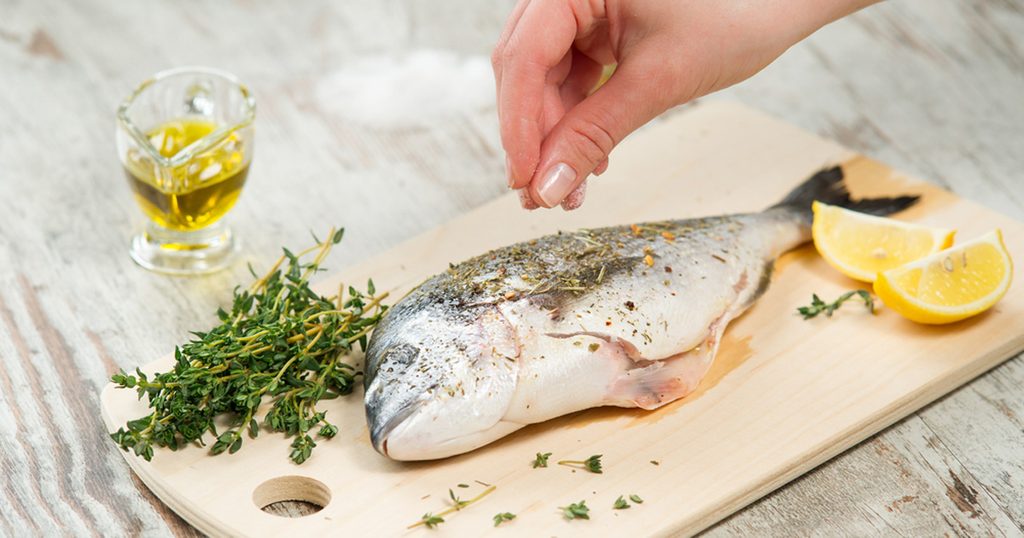 إليك  5فوائد أوميغا 3 للنساء لن تخطر على بالك