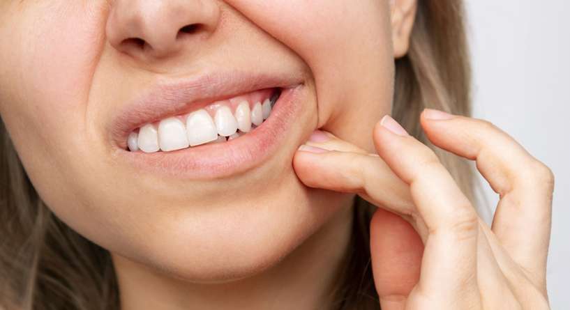 ماذا يعني سقوط الأسنان في المنام للمتزوجة؟