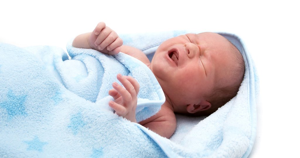 إليك معلومات عن ظهور الناب عند الرضع قبل الأسنان