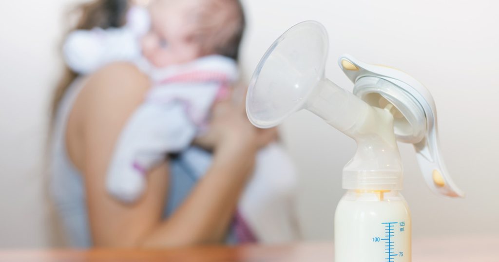 جربي طرق سهلة للتخلص من الحليب المتحجر في الثدي