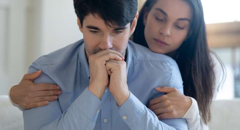 كيف تخففين الضغط عن زوجك وتحافظين على حياة زوجية سعيدة