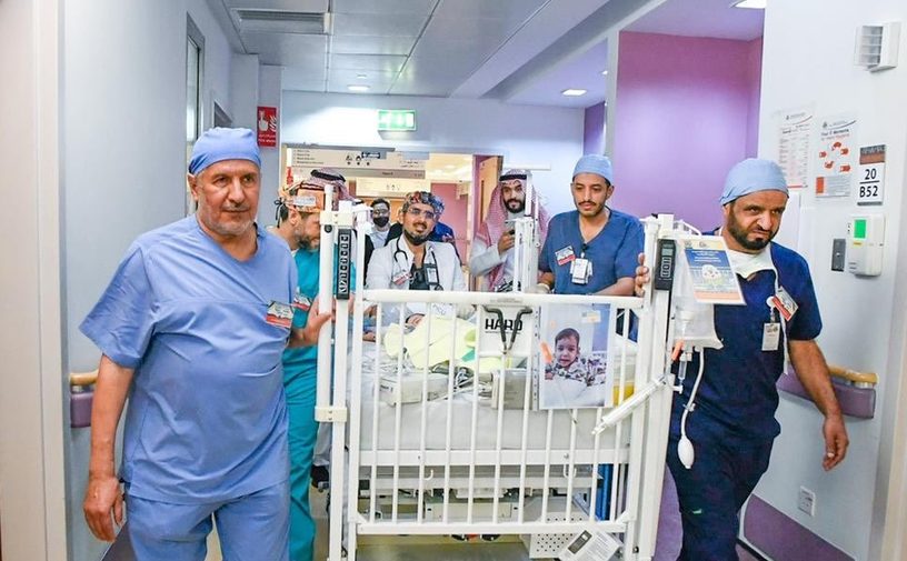 نجاح عملية فصل التوأم السيامي السوري إحسان وبسام في الرياض