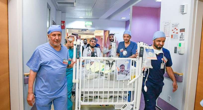 نجاح عملية فصل التوأم السيامي السوري إحسان وبسام في الرياض