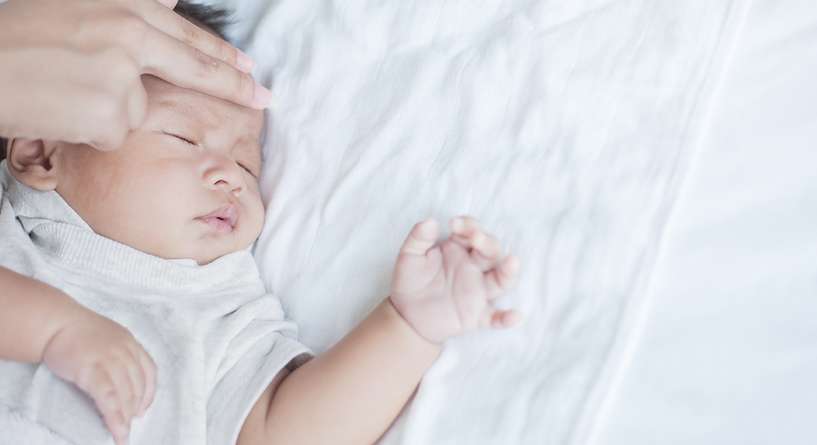 علاج الزكام عند الرضع بعمر شهر