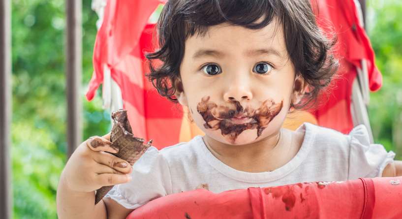 4 تحذيرات من تناول الأطفال البوظة المفضلة لديهم: خطيرة جداً