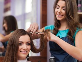 العناية بالشعر بعد القص