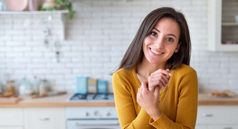 تنظيم دور الأم في المنزل