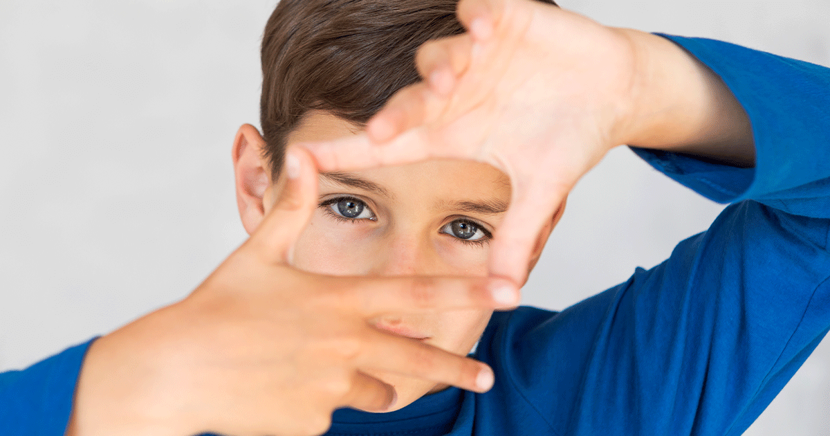 طريقة اختيار واستعمال أفضل قطرة لعيون طفلك