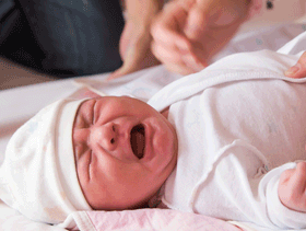 الإمساك عند الرضع