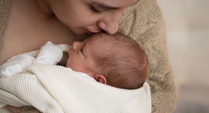 هيئة الغذاء والدواء السعودية تنشر عن 5 فوائد مهمة للرضاعة الطبيعية