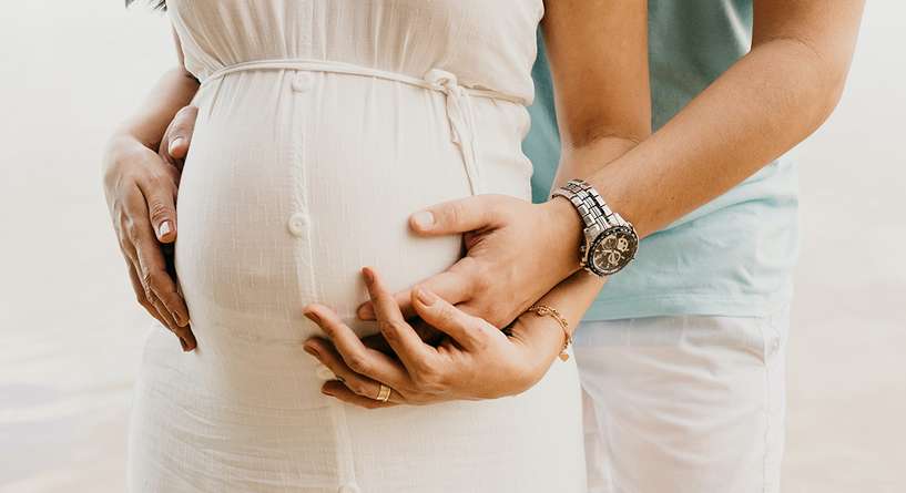 متى يرتفع عنق الرحم بعد الولادة؟