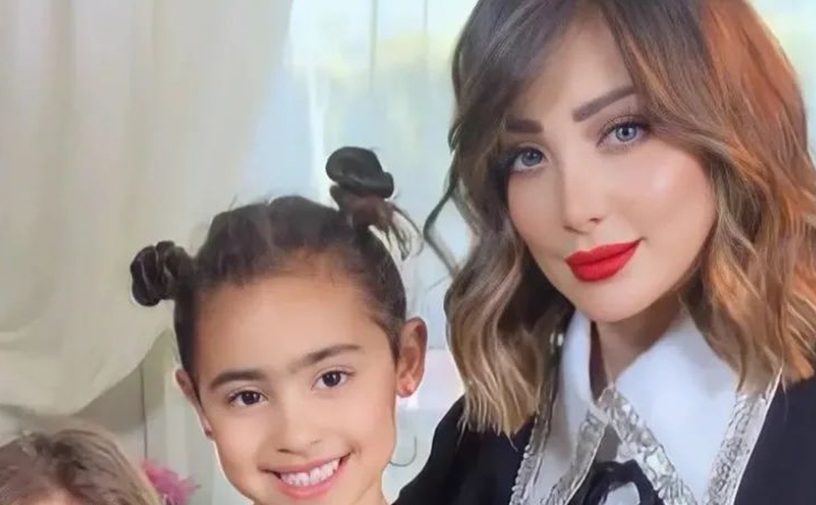 ابنة تامر حسني تستعرض صورا لعائلتها في أول تفاعل لها عبر "تيك توك"