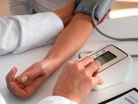 اعراض ارتفاع ضغط الدم العصبي