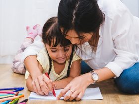 رسم الزخرفة للأطفال