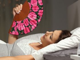 علاج الهبات الساخنة والتعرق الليلي