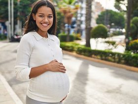 متى تحس الحامل بحركة الجنين