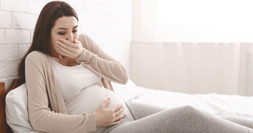 طرق التعامل مع القيء عند الحامل