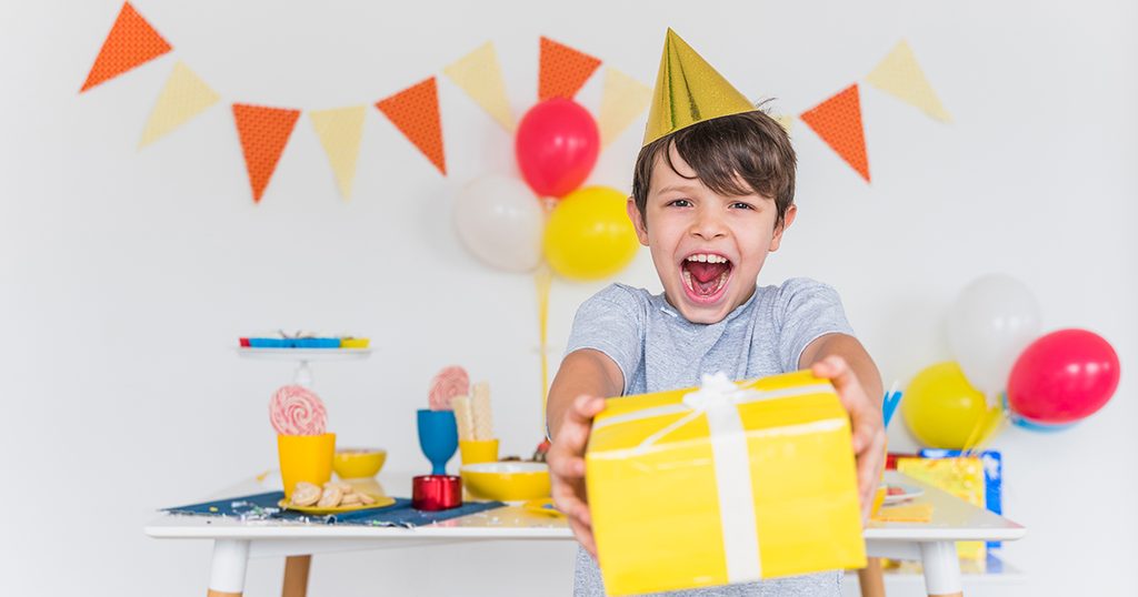 عبارات دعوة لحفلة أطفال