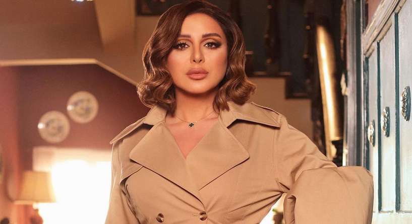 أنغام تقدّم ابنها على مسرح دار الأوبرا في الكويت