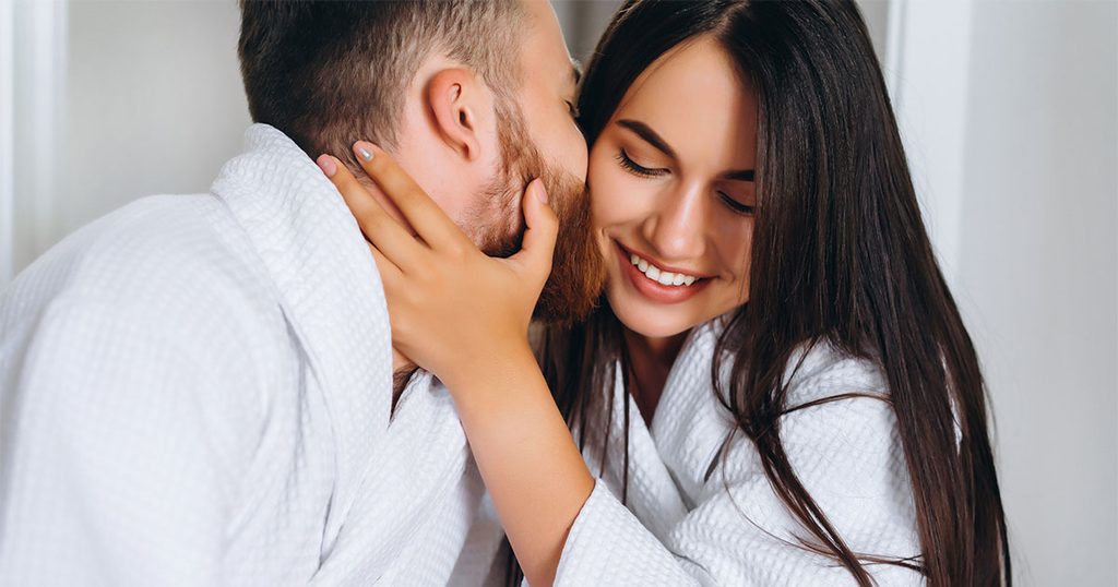 دلالة صراخ الرجل أثناء ممارسة العلاقة