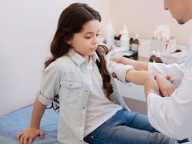 اشكال لين العظام عند الاطفال
