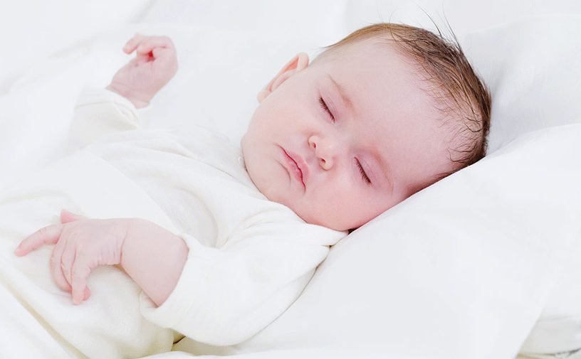 انسداد الانف عند الاطفال وقت النوم