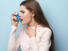 طريقة استخدام بخاخ الربو