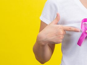اعراض سرطانات الثدي التي لا تبدأ بكتلة