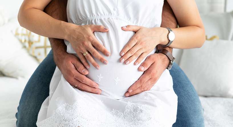 نغزات في المهبل مع حركة الجنين في الشهر التاسع