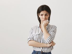 من يرث الزوج بعد وفاته