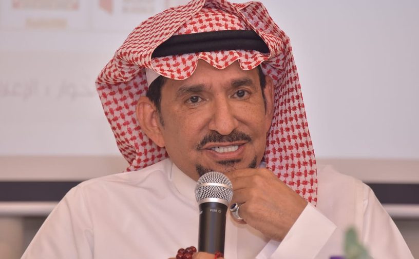 عبد الله السدحان في أحدث ظهور مع ابنتيه