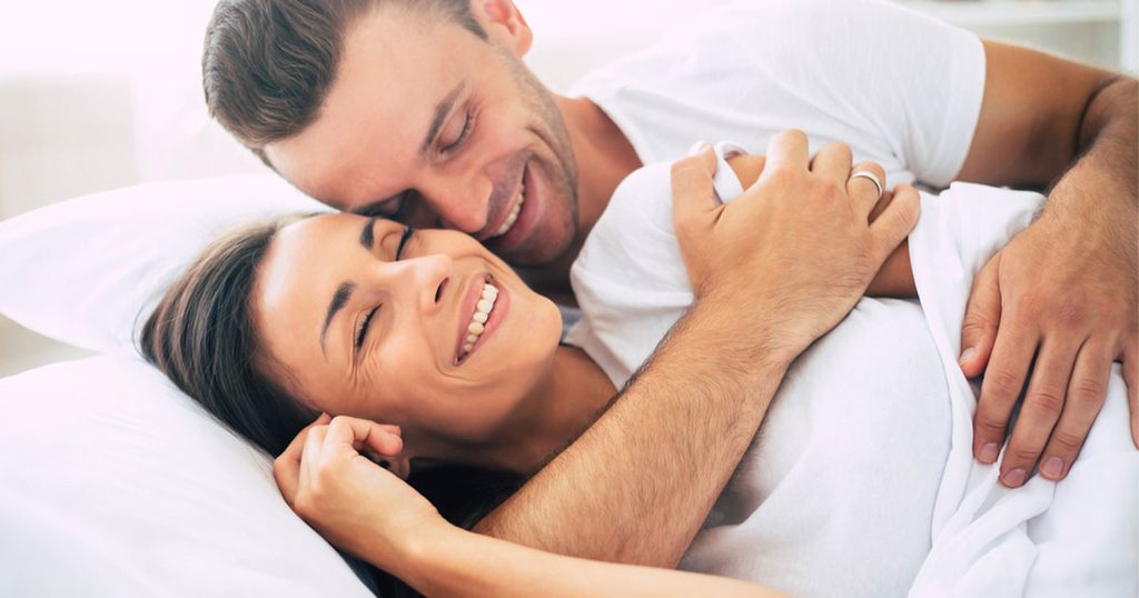 الفوائد التي يمكن الحصول عليها أثناء ممارسة العلاقة الجنسيّة للنساء