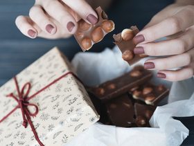 إهداء الشوكولا