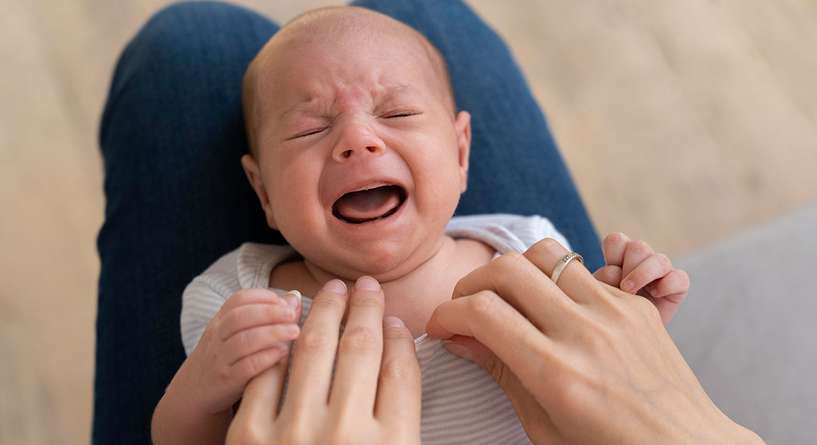 سبب امتناع الطفل عن الرضاعة الصناعية