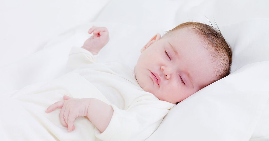 جدول نوم الرضيع بعمر الشهرين