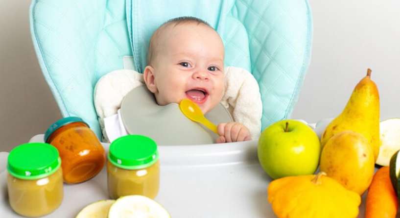 الفواكه المسموحة للرضع في الشهر الرابع