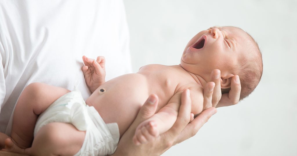 اضرار الإمساك عند الرضيع بعمر شهرين