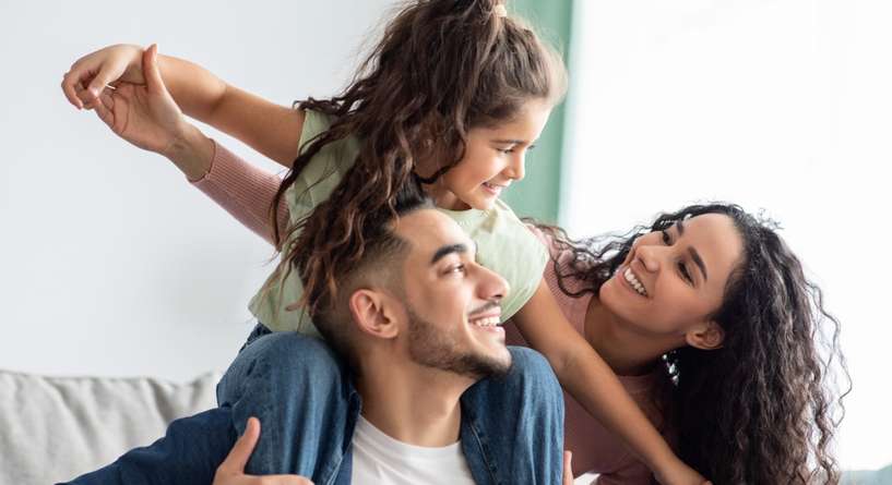 أخطاء تربوية عديدة نرتكبها جميعا كأهل