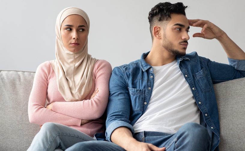 حكم عدم طاعة الزوجة لزوجها