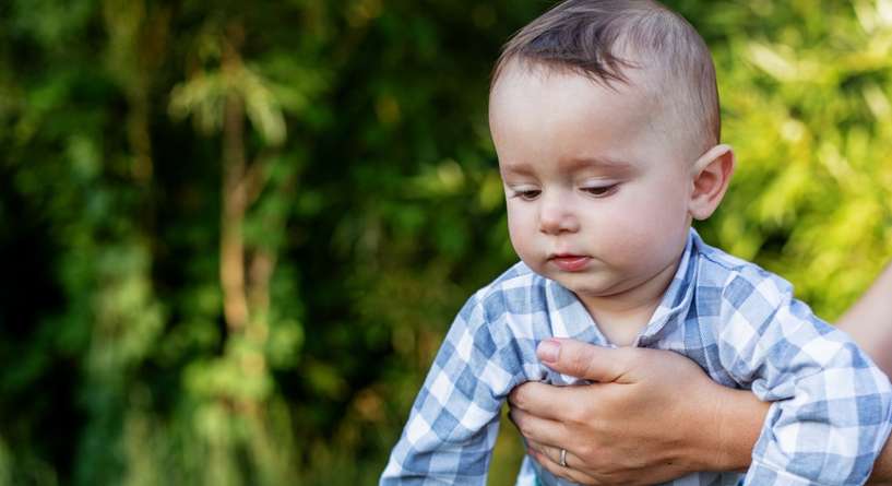 أسباب وطرق علاج الطراش عند الأطفال