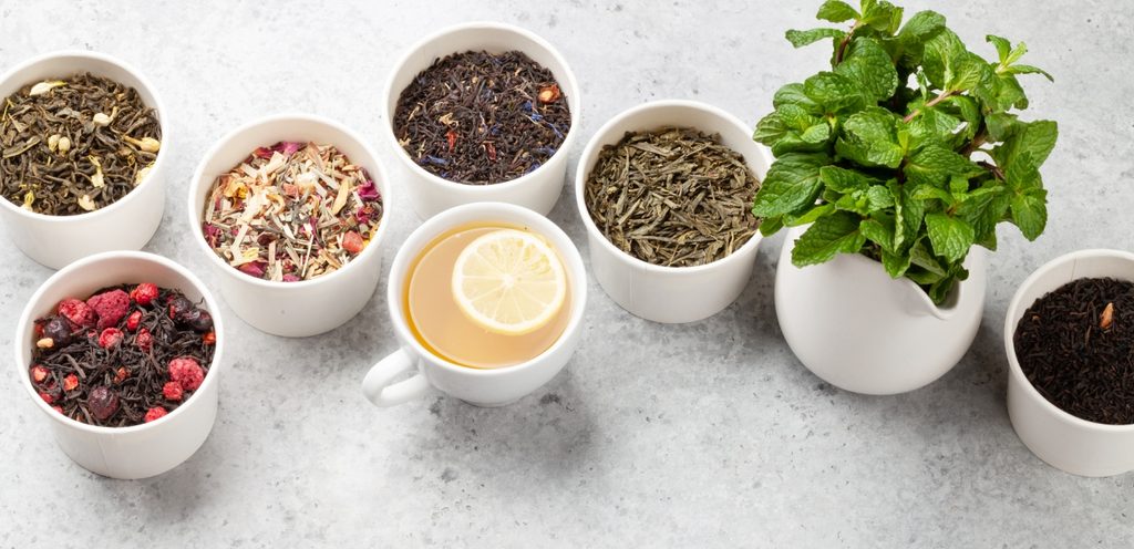 أنواع متعددة من الشاي